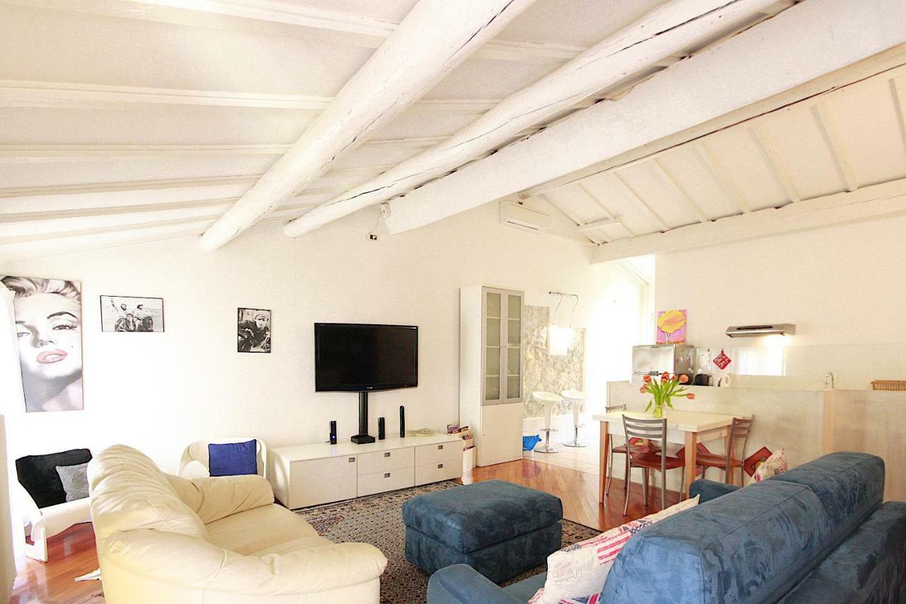 Bianco Apartment Βερόνα Εξωτερικό φωτογραφία