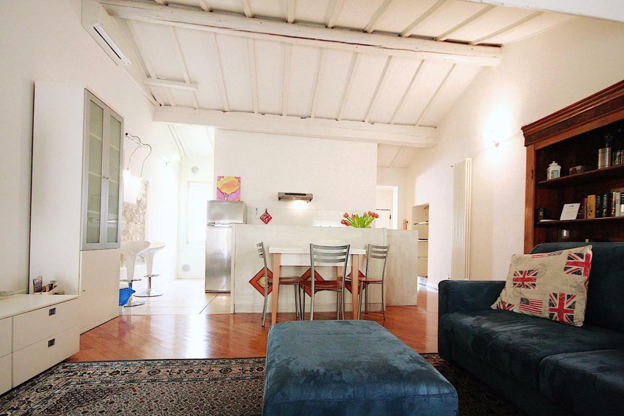 Bianco Apartment Βερόνα Εξωτερικό φωτογραφία