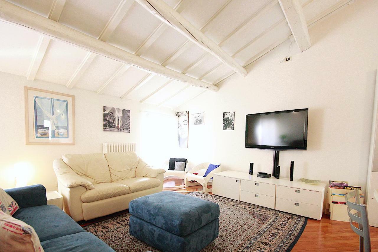 Bianco Apartment Βερόνα Εξωτερικό φωτογραφία