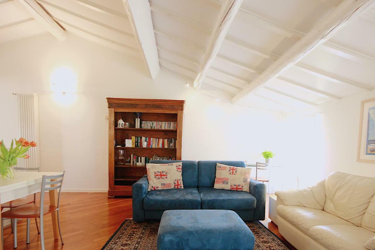 Bianco Apartment Βερόνα Εξωτερικό φωτογραφία